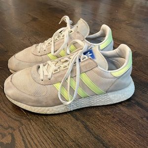 Adidas Men’s sneaker